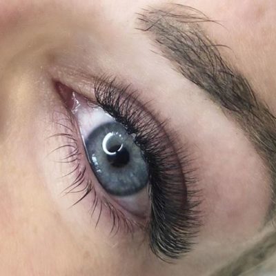 Die beste Wimpernverlängerung in Wels Umgebung